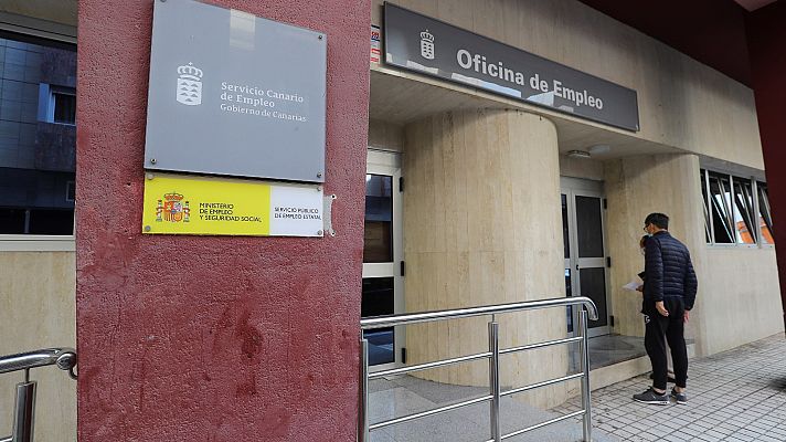 Informativo 24h - Un año de pandemia en España deja 401.328 parados más y 743.628 trabajadores en ERTE