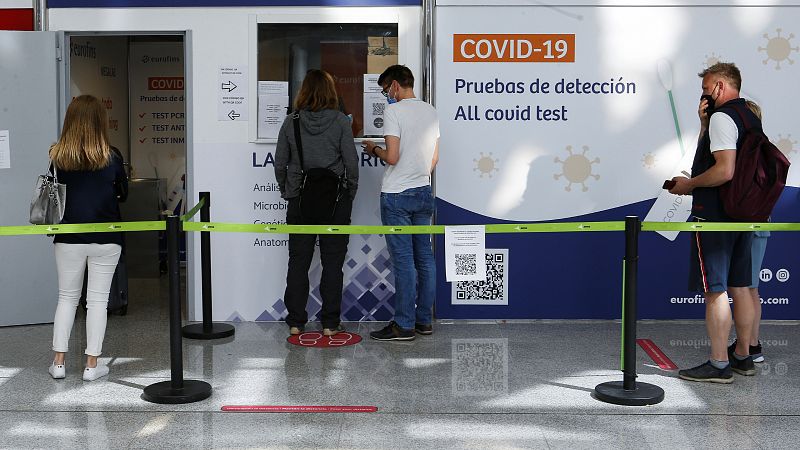Una cuarta ola de COVID-19 que puede ralentizar la campaña de vacunación - Telediario 1 | Ver