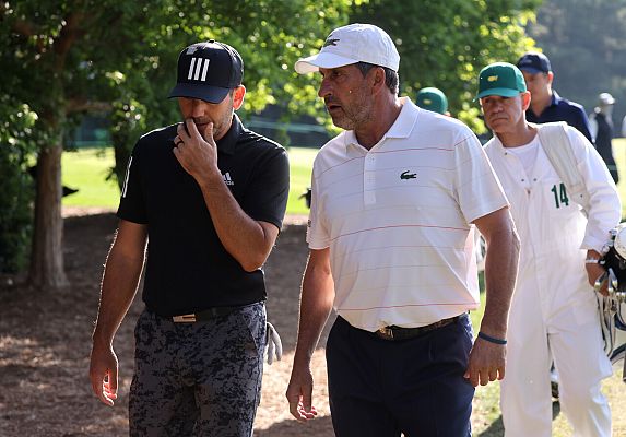 Telediario 1 - Los españoles, preparados para competir por la chaqueta verde de Augusta