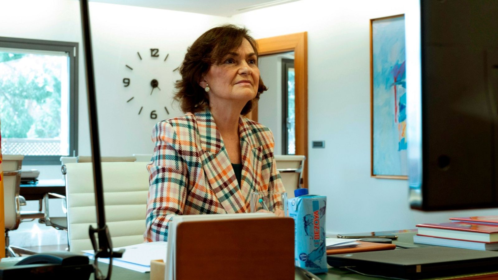 Calvo: "Las decisiones sobre vacunas están tomadas y no corresponden a las Comunidades Autónomas"