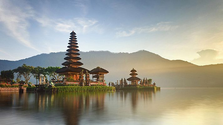 Otros documentales - Descubrir: Bali