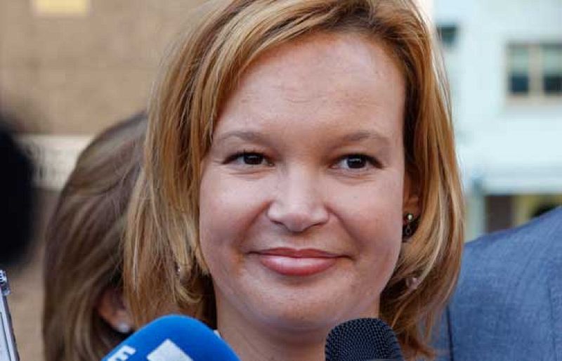 Pajín acusa al PP de "difamación" | Ver