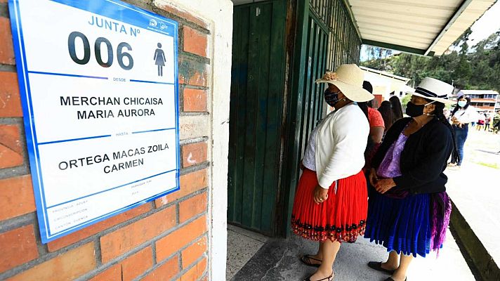 Informativo 24h - Ecuador celebra su segunda vuelta electoral para elegir al sucesor de Lenín Moreno