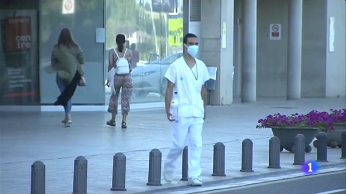 L'Informatiu - Catalunya entra de ple en la quarta onada