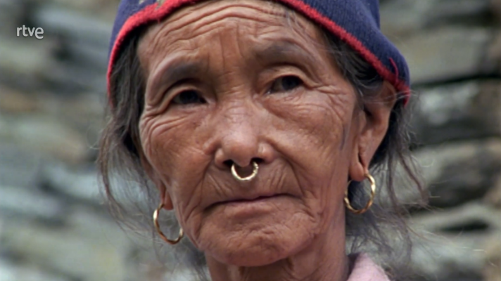 Al filo de lo imposible - Manaslu. La tierra de los Gurkha