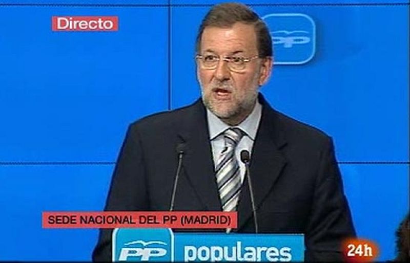 Rajoy: "Zapatero pretende la mayor subida de impuestos de la democracia"