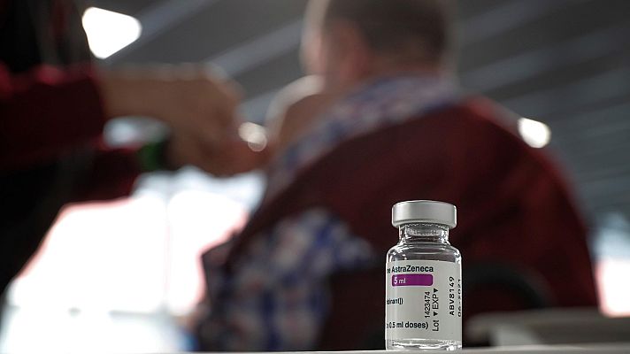 La tarde en 24h - En España hay 12 casos de trombos entre las 2,5 millones de personas vacunadas con AstraZeneca