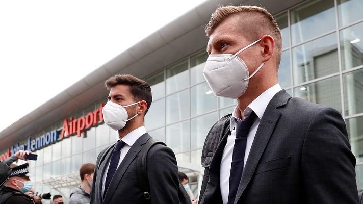 Telediario 1 - El Real Madrid llega a Liverpool con la defensa en cuadro