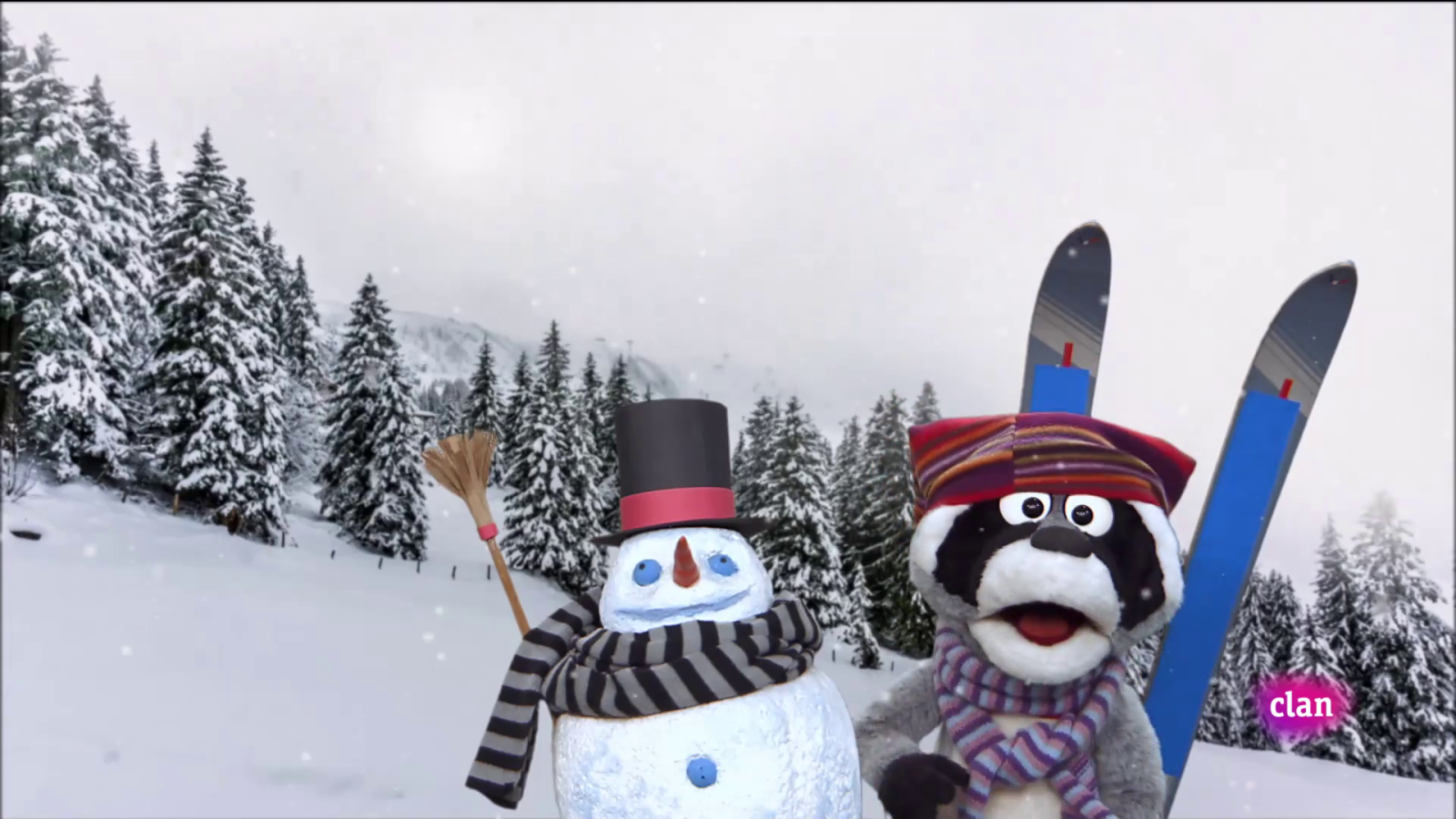 Aprendemos en Clan - 'Está mapachando' - Mapache en la nieve y más - RTVE.es - Aprendemos en Clan | Ver