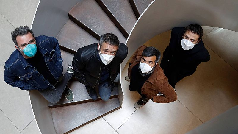 Love of Lesbian presenta su nuevo álbum en Madrid: 'Viaje épico hacia la nada'