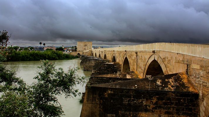 El tiempo - Precipitaciones localmente fuertes o persistentes en el extremo sureste peninsular y Melilla