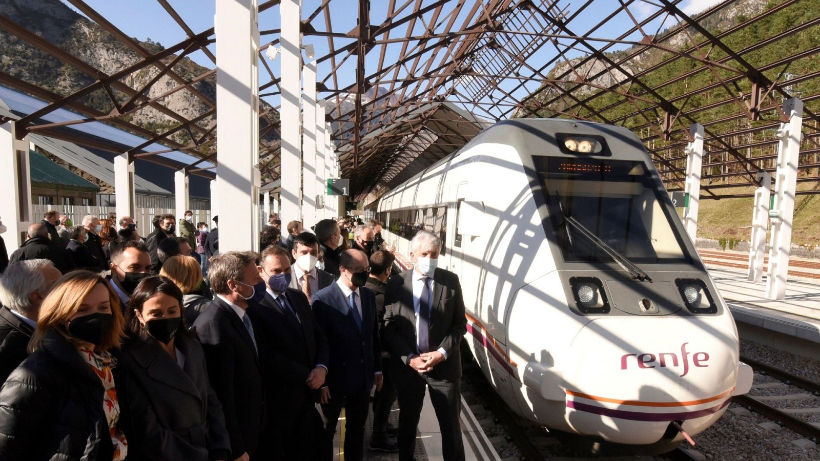 Telediario - 21 horas - 15/04/21 - Lengua de signos - ver ahora