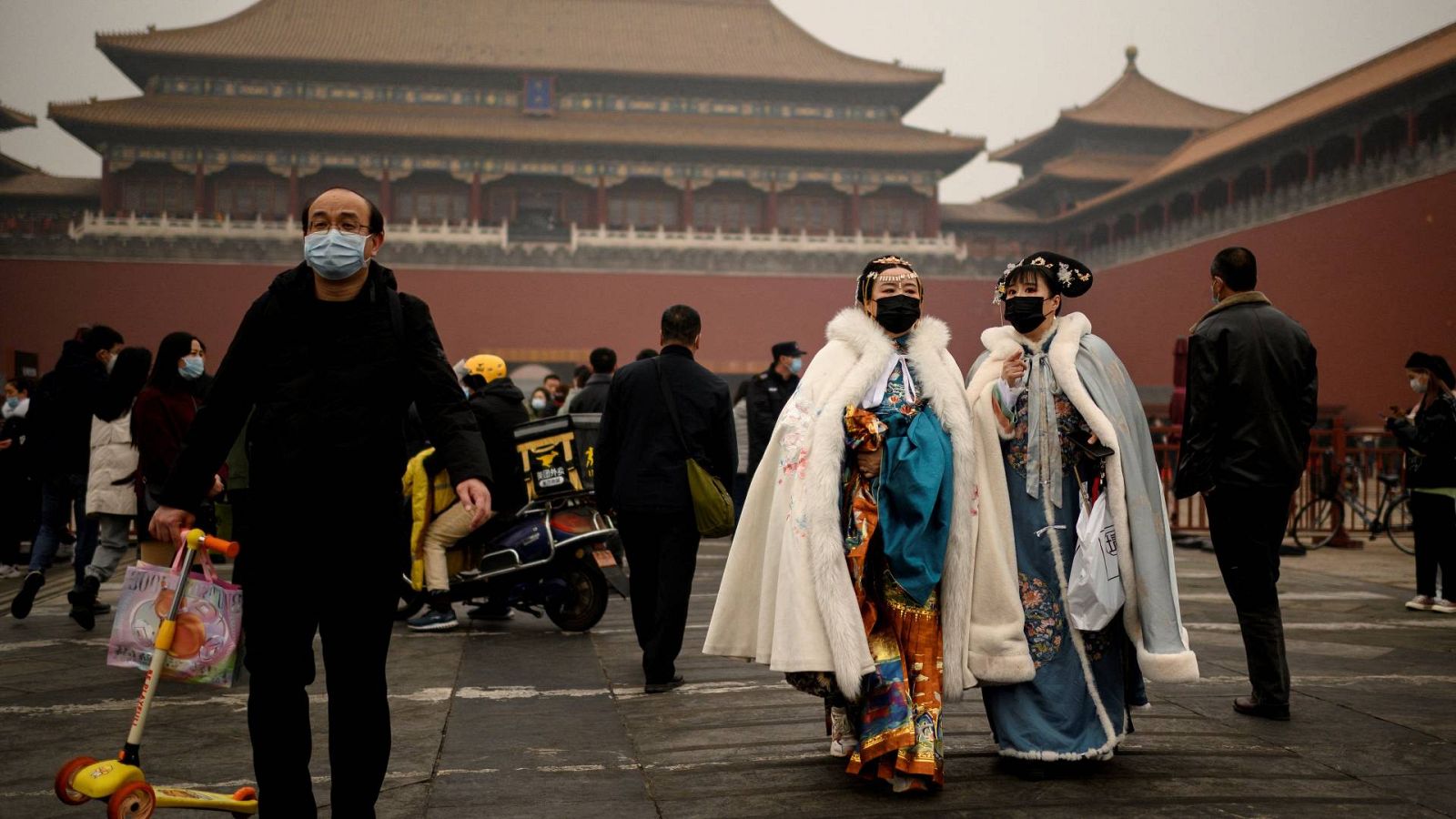 El turismo 'maoísta', un revulsivo para la economía china | Ver