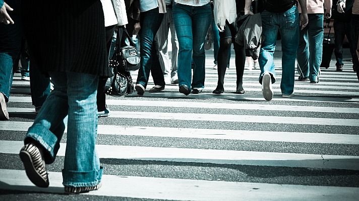 Telediario 1 - España pierde población el año de la pandemia: 106.000 personas menos