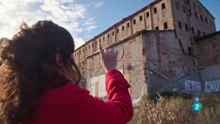 Perduts en el temps - Teixint el passat