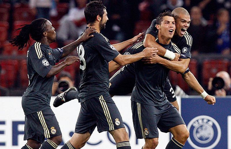 El Madrid golea en su estreno