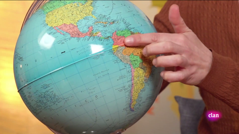 Aprendemos en Clan - CIENCIAS SOCIALES - Paralelos y meridianos - RTVE.es - Aprendemos en Clan | Ver