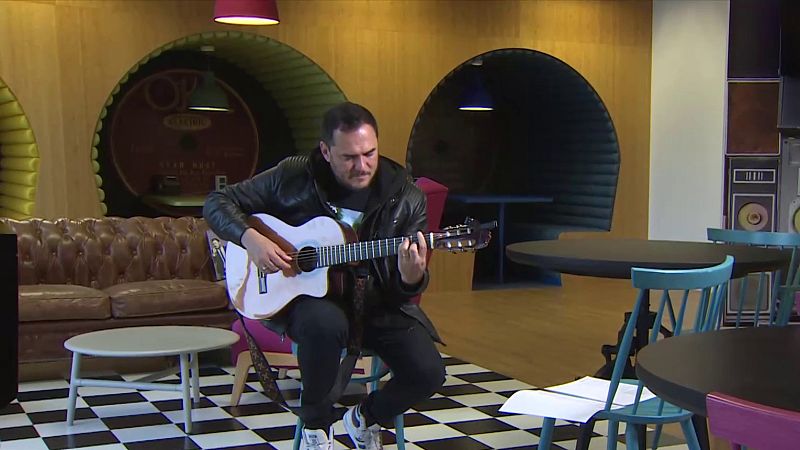 El cantautor Ismael Serrano publica 'Seremos', su nuevo disco