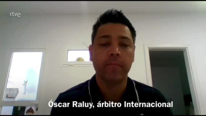 Balonmano - Óscar Raluy, árbitro de balonmano: "Estos Juegos van a ser los últimos"