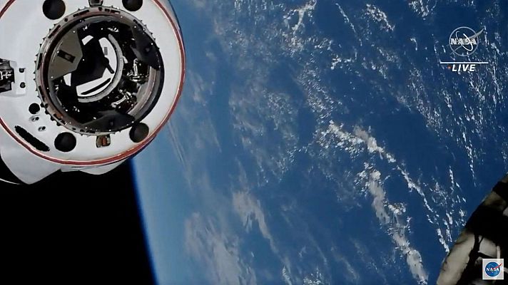 Informativo 24h - La tercera misión de SpaceX realiza la operación para acoplarse a la Estación Espacial Internacional