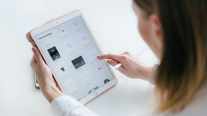 Flash moda - Aprovechar la luz azul como tratamiento antiedad