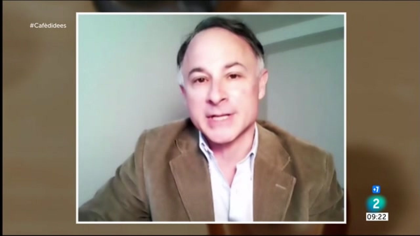 Jeffrey Lazarus: "A l'Índia hi ha persones morint als carrers sense poder respirar"