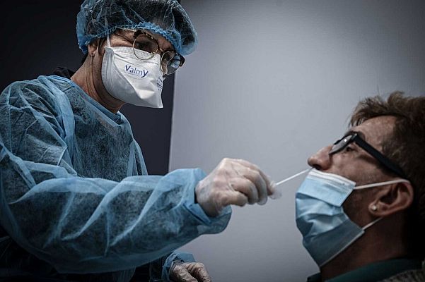 La hora de La 1 - Las aerolíneas piden que los extranjeros vacunados puedan en