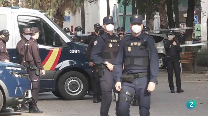 El Vespre - Salut té 10 dies per equiparar la vacunació entre policies