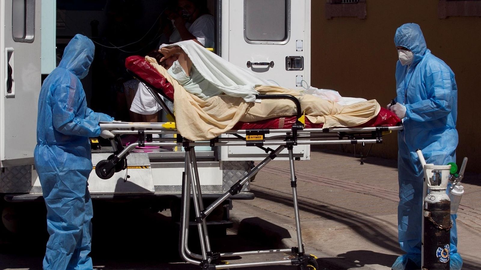 Chile lidera las vacunaciones en Latinoamérica aunque con una baja inmunidad media