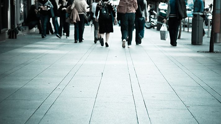 Telediario 1 - Los parados de larga duración alargan su agonía con la crisis