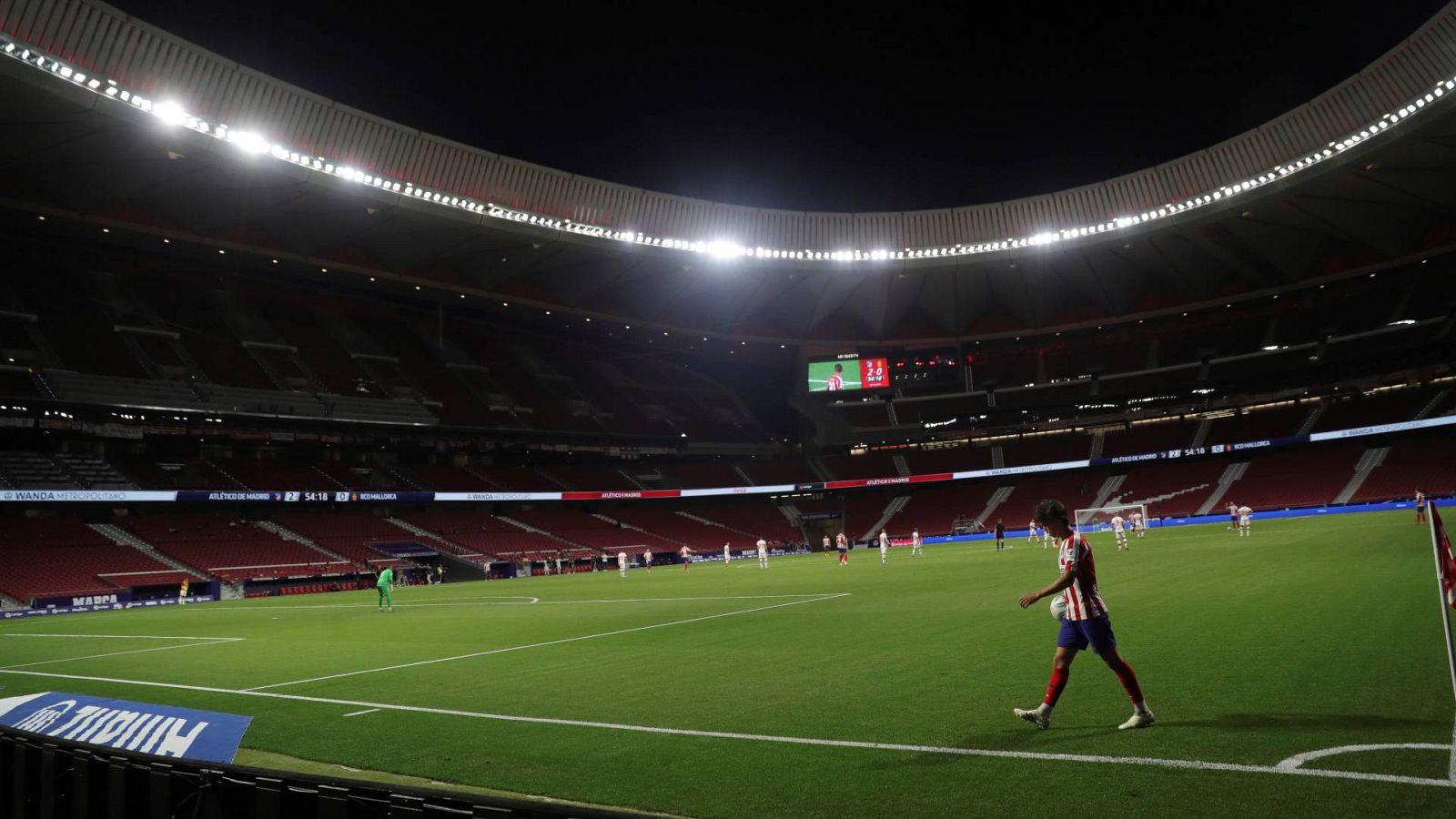 No habrá público en los estadios a corto plazo, según el ministro de Cultura y Deporte