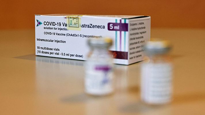 Telediario 1 - La Comisión de Salud Pública retrasa al menos cuatro semanas la decisión sobre la segunda dosis de AstraZeneca