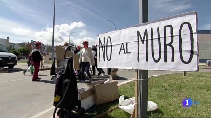 Noticias de Extremadura - Protesta contra el muro de la vía ferroviaria que atravesará Navalmoral de la Mata