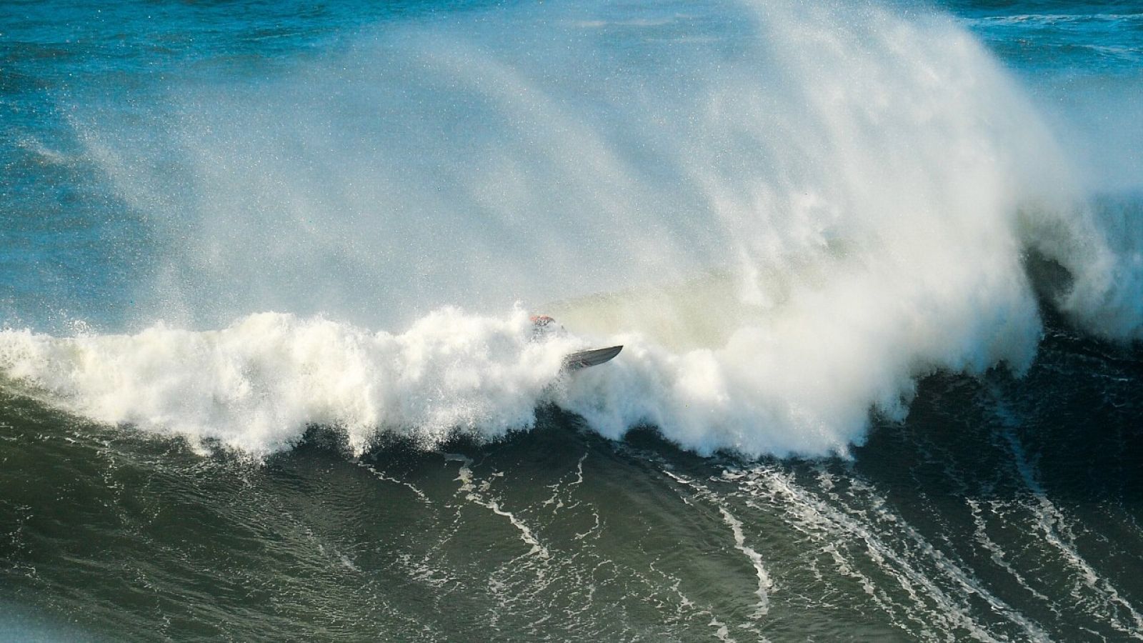 Entrenamiento en apnea para cazadores de olas gigantes