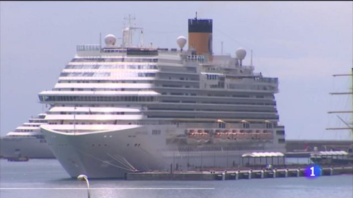 Informatiu Balear - Més d'un any sense creuers al port de Palma
