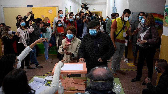 Telediario 1 - Telediario - 15 horas - 04/05/21