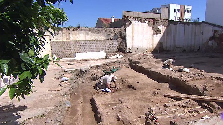Telediario 1 - Reformar una casa en Mérida puede sacar a la luz siglos de historia
