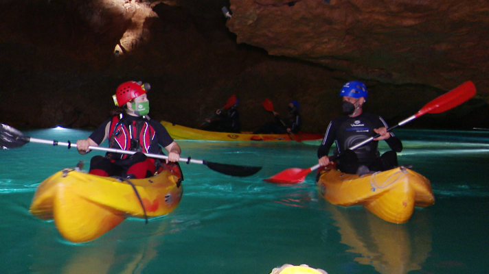 Saber vivir - La cuevas navegables de Sant Josep
