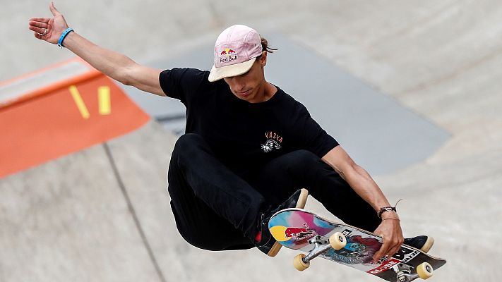 Telediario 1 - Danny Leon sueña con una medalla olímpica en skate