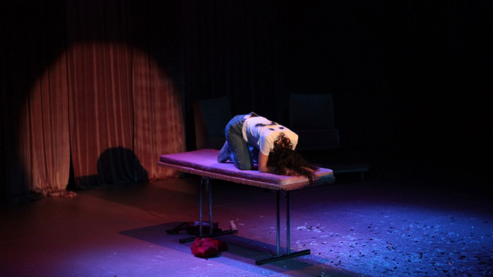 El Teatro de la Abadía denuncia el abuso sexual en 'Sucia' | Ver