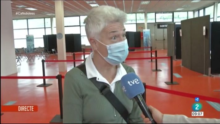 Cafè d'idees - Comença la vacunació massiva de les persones d'entre 50 i 59 anys