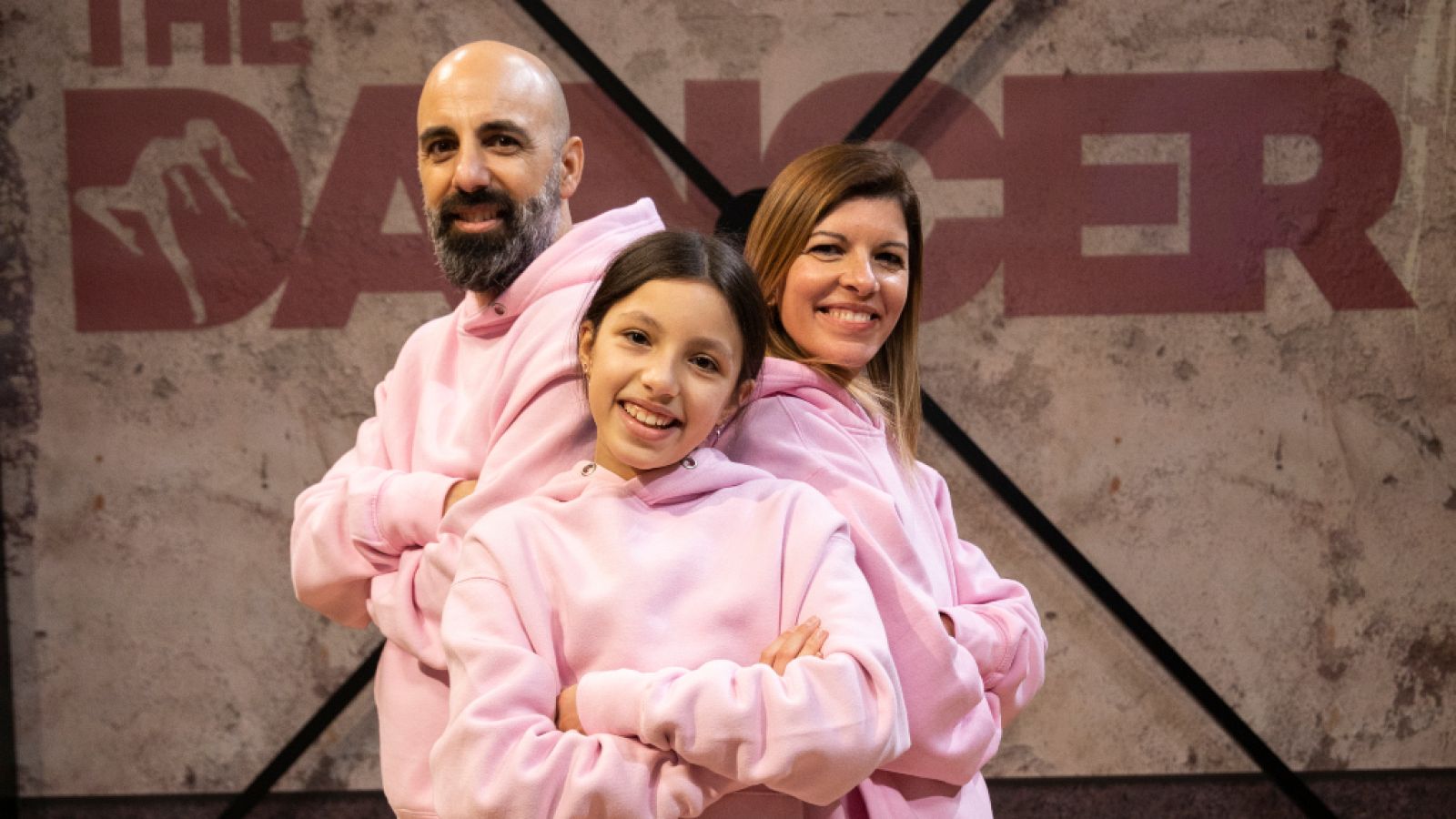 The Dancer - Alegato y actuación de Amores family