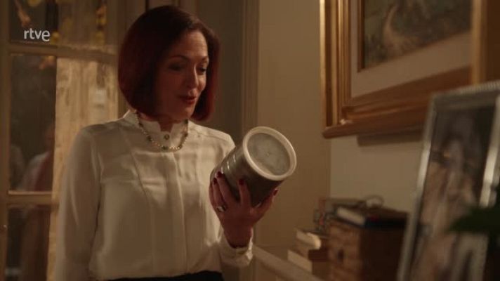 Dos vidas - Julia no está embarazada