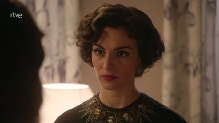 Dos vidas - Patricia pide a Carmen que vuelva a la fábrica