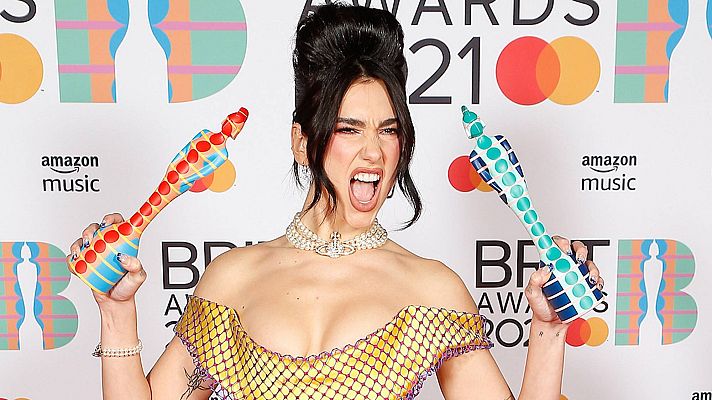 Telediario 1 - Dua Lipa, Taylor Swift y Billie Eillish triunfan en los premios Brit