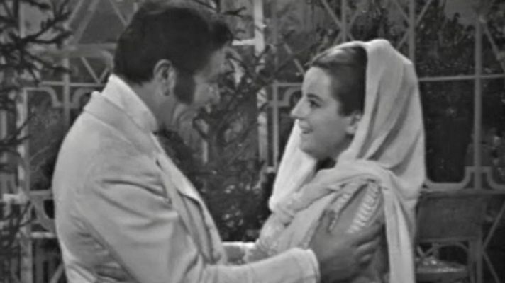 Estudio 1 - La dama del mar