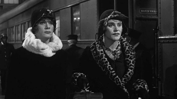 Días de cine clásico - Con faldas y a lo loco (presentación)