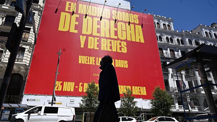 Telediario 1 - La Copa Davis despliega un polémico cartel gigante en la Gran Vía madrileña