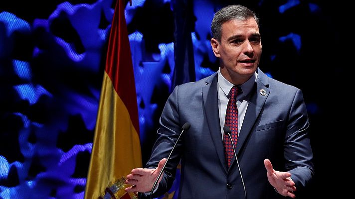 Informativo 24h - Sánchez garantiza la vacunación masiva en junio a los menores de 50 años