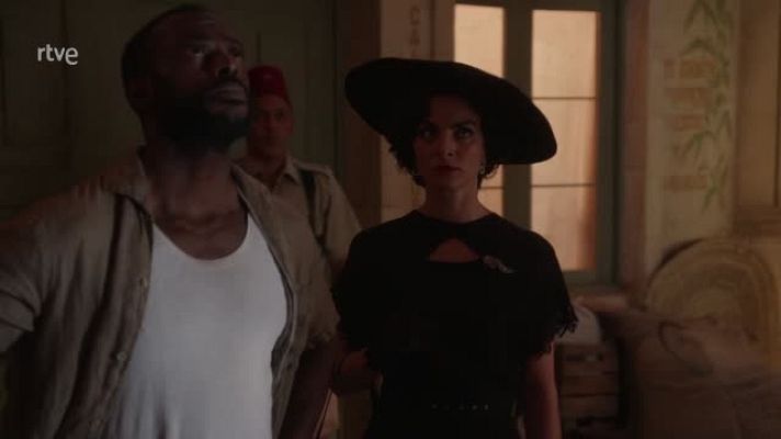 Dos vidas - Dos Vidas: Patricia encuentra el cuerpo ahorcado del espía